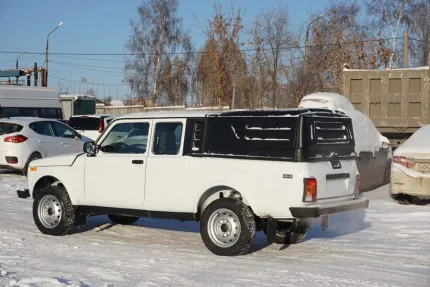 Пикап НИВА 232900 4х4 - 5-мест с грузовым отсеком
